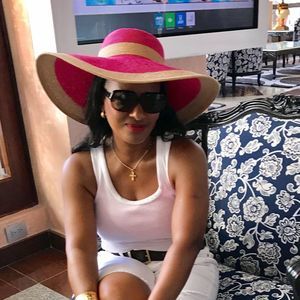 Meet your Posher, Aileen